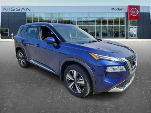 Certified 2023 Nissan Rogue Platinum w/ Platinum Premium Package image 3