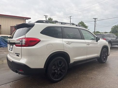Used 2023 Subaru Ascent Onyx Edition AWD/4WD image 7