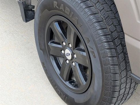 Certified 2023 Ford F150 XLT image 9