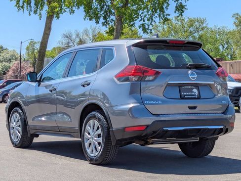 Used 2017 Nissan Rogue S AWD/4WD image 9