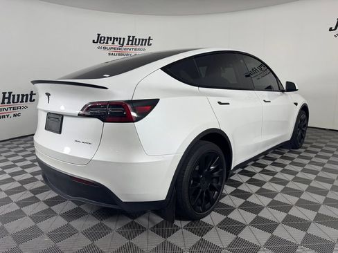 Used 2023 Tesla Model Y Long Range AWD/4WD image 6