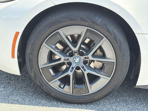 Used 2023 BMW i4 eDrive40 w/ Premium Package RWD image 27