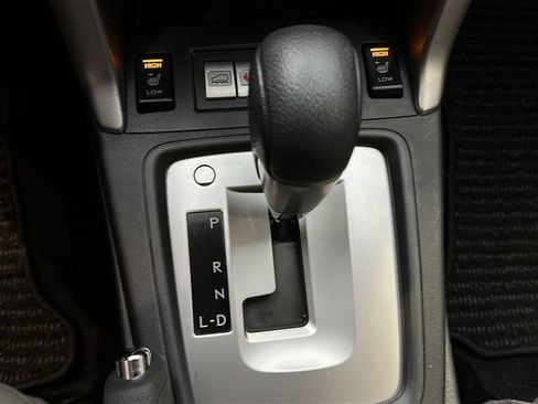 Used 2017 Subaru Forester 2.5i Limited AWD/4WD image 29