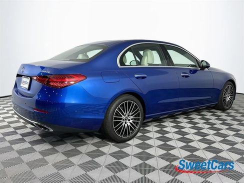 Used 2024 Mercedes-Benz C 300 4MATIC Sedan image 7