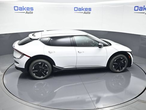 New 2026 Kia EV6 Wind AWD/4WD image 53