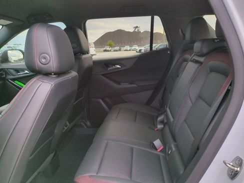 New 2026 Chevrolet Equinox RS AWD/4WD image 13