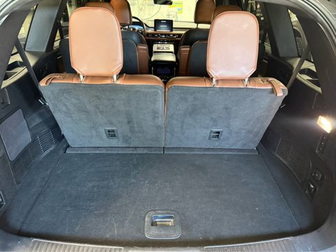 Used 2023 Lincoln Aviator Reserve w/ Equipment Group 201A AWD/4WD image 26