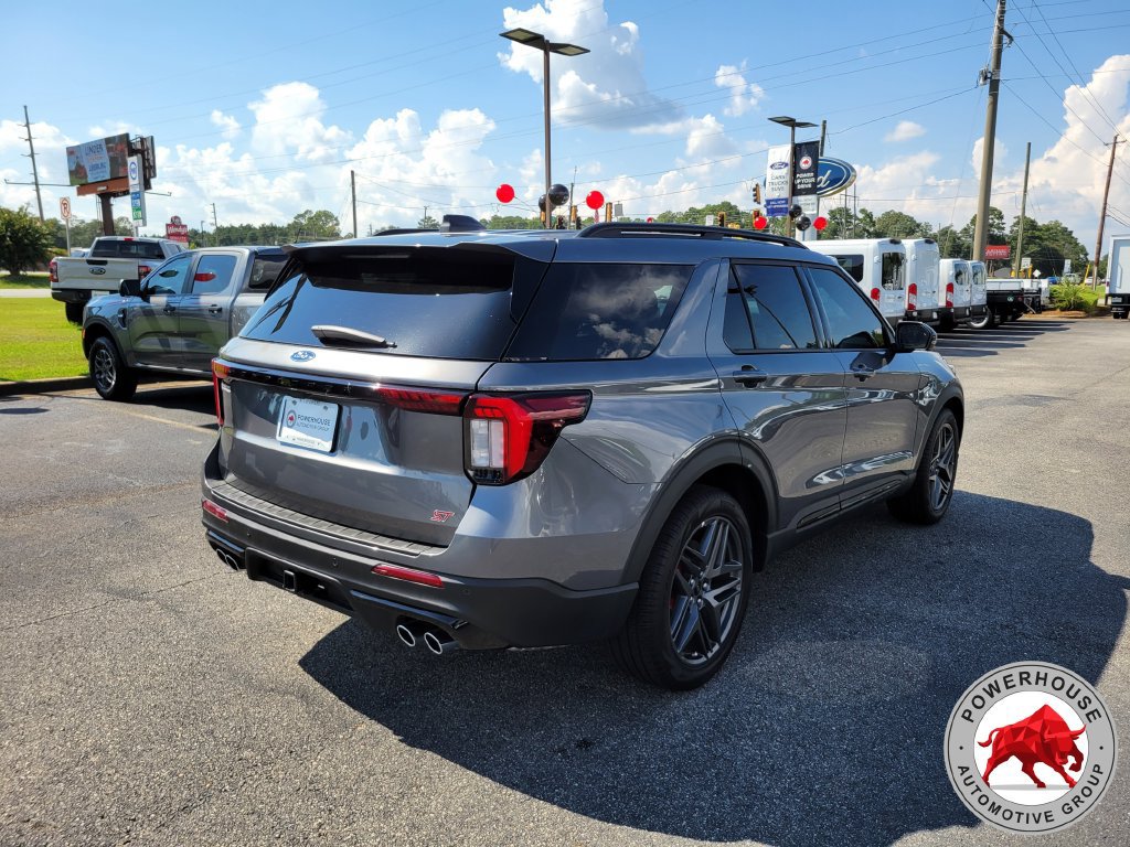 New 2026 Ford Explorer ST w/ Sun And Sound Package AWD/4WD image 6