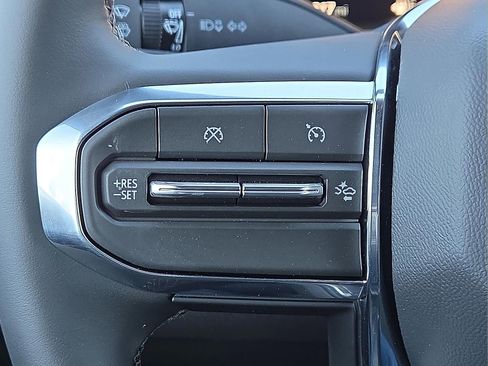 New 2026 GMC Canyon Elevation w/ Convenience Package RWD image 21
