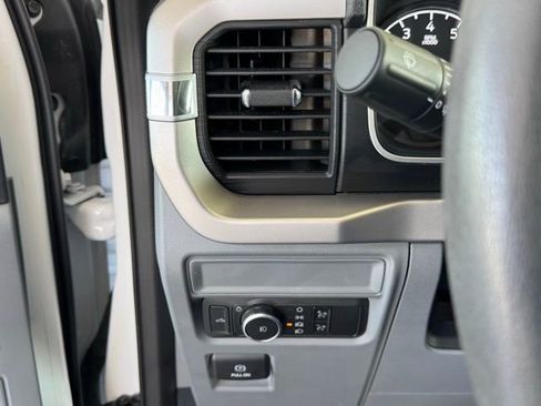 Used 2022 Ford F150 XLT image 36