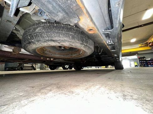 Used 2012 Toyota Sienna LE FWD image 16