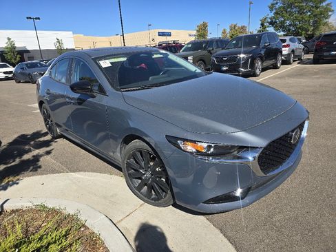 Used 2025 MAZDA MAZDA3 s AWD/4WD image 9