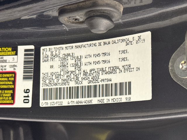 Used 2019 Toyota Tacoma SR5 RWD image 36