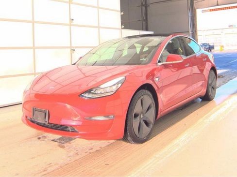 Used 2020 Tesla Model 3 Long Range image 2