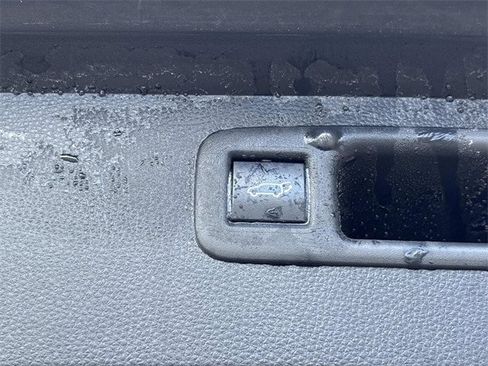 Used 2020 Toyota Highlander Platinum image 14