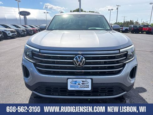 Used 2026 Volkswagen Atlas SE AWD/4WD image 8