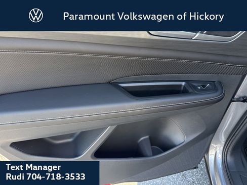 New 2026 Volkswagen Atlas Cross Sport SE AWD/4WD image 13
