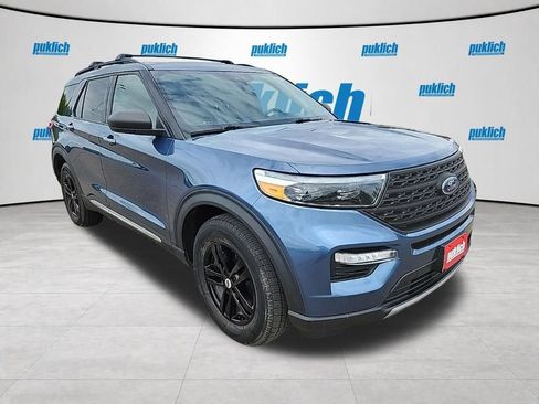 Used 2020 Ford Explorer XLT w/ Equipment Group 202A AWD/4WD image 7