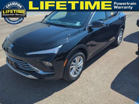 Used 2026 Buick Envista Preferred FWD image 1