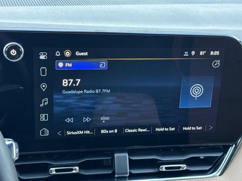 New 2025 Chevrolet Equinox ACTIV image 18