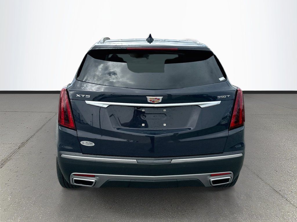 Used 2025 Cadillac XT5 Premium Luxury w/ LPO, Floor Liner Package FWD image 6