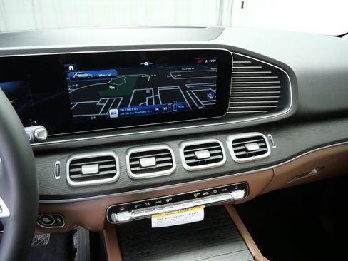 New 2026 Mercedes-Benz GLE 350 4MATIC image 10