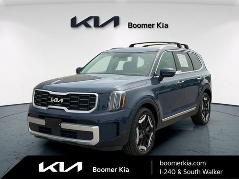 Certified 2025 Kia Telluride S AWD/4WD image 1