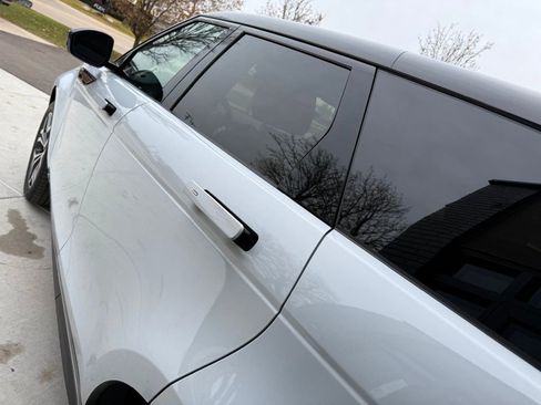 Used 2020 Land Rover Range Rover Evoque First Edition image 15