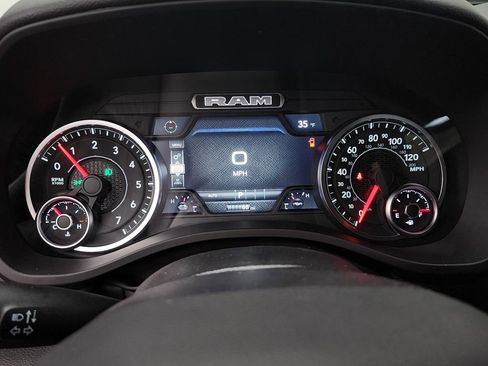 New 2026 RAM 1500 4x4 Crew Cab image 11