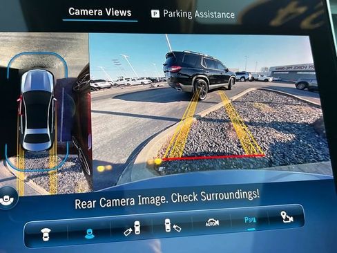 Used 2024 Mercedes-Benz C 300 4MATIC Sedan image 13