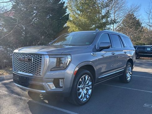 Used 2022 GMC Yukon Denali image 1