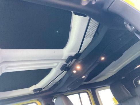 New 2024 Jeep Wrangler Unlimited Rubicon w/ Convenience Group image 16