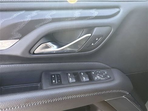 Certified 2023 GMC Yukon XL Denali image 24