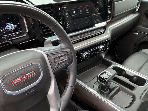 Used 2025 GMC Sierra 1500 SLT w/ SLT Premium Package AWD/4WD image 44