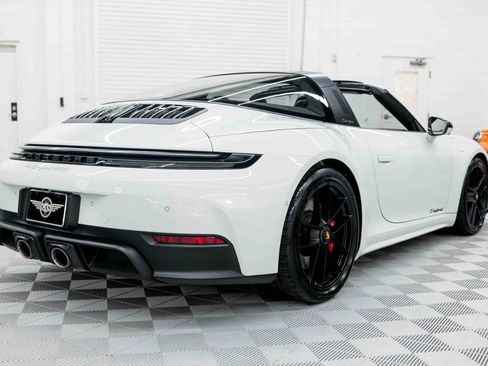 Used 2026 Porsche 911 Targa 4 GTS AWD/4WD image 7