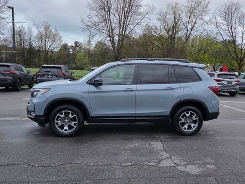 Used 2023 Honda Passport TrailSport image 5