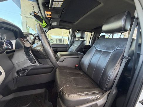 Used 2013 Ford F350 Lariat w/ Lariat Ultimate Pkg AWD/4WD image 9