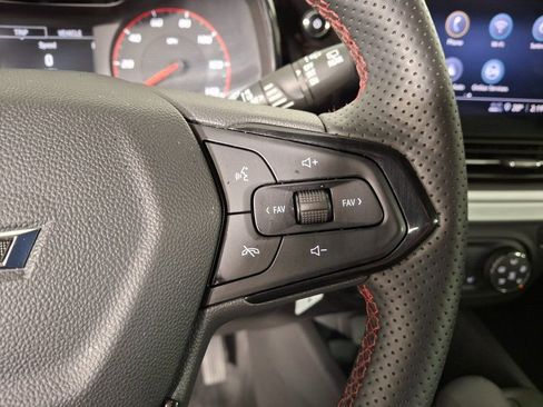 Used 2024 Chevrolet Trax RS w/ Driver Confidence Package image 14