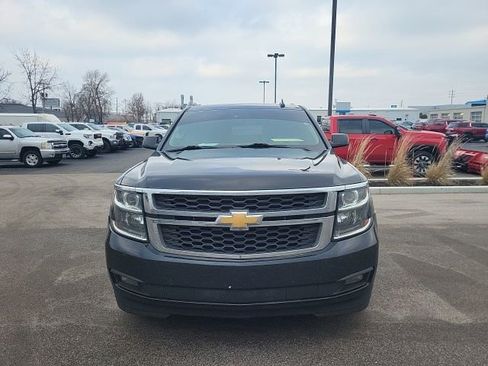 Used 2020 Chevrolet Suburban LT w/ Luxury Package image 6