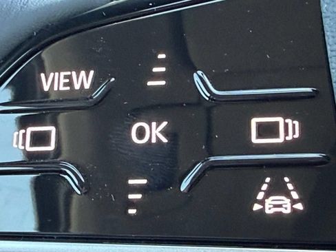 New 2026 Audi Q3 quattro 2.0T AWD/4WD image 13