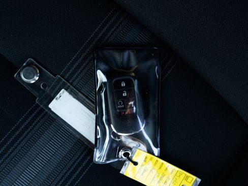 Certified 2025 Honda Civic Sport image 40