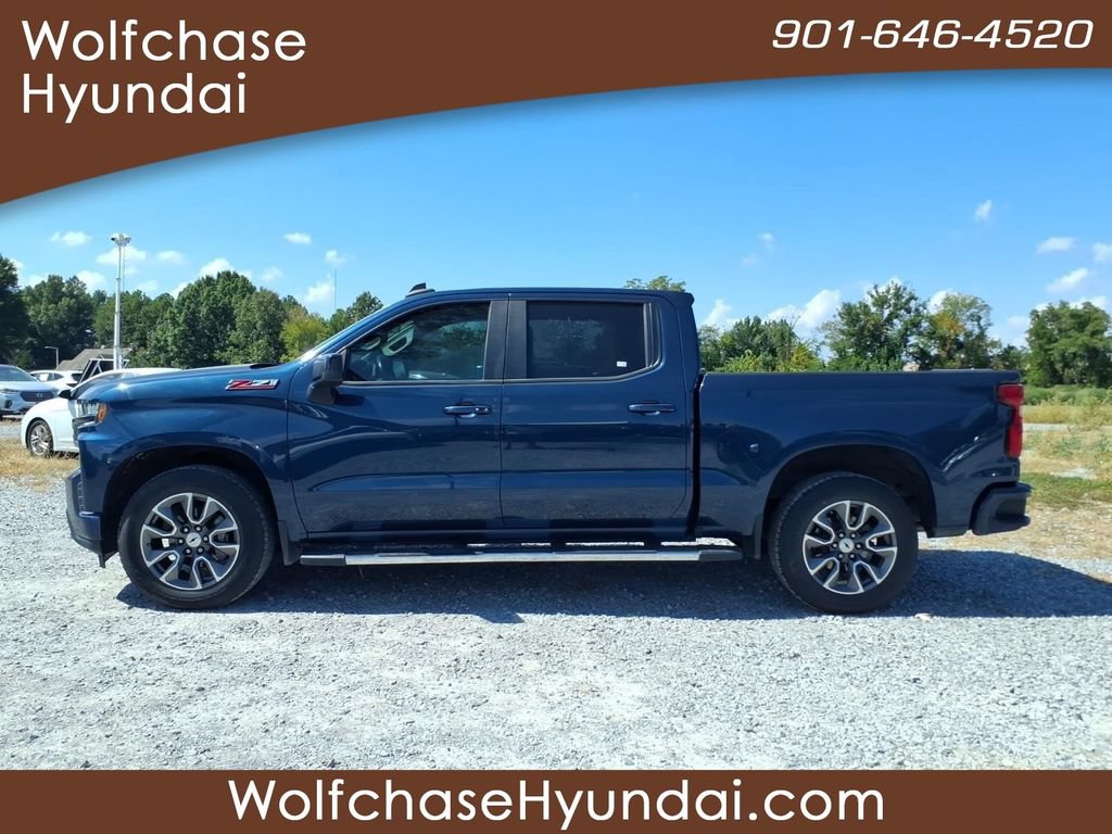 Used 2021 Chevrolet Silverado 1500 RST AWD/4WD image 2