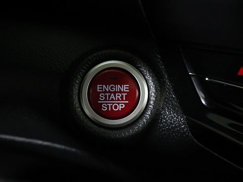 Used 2017 Honda Accord EX image 37