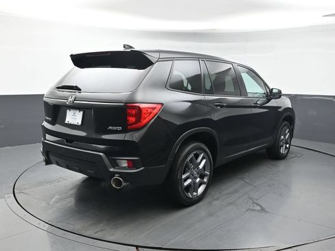 Certified 2023 Honda Passport EX-L image 6