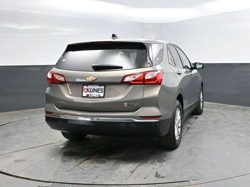 Used 2018 Chevrolet Equinox LT FWD image 9