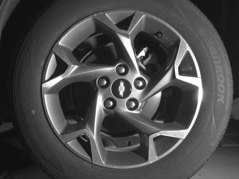 Used 2025 Chevrolet Trax LT FWD image 14