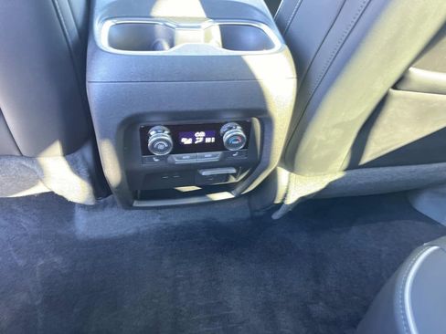 Used 2025 Buick Enclave Avenir w/ Trailering Package, 5000 lbs. image 17