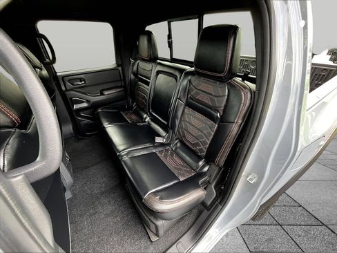 Certified 2025 Nissan Frontier PRO-4X w/ Pro Premium Package AWD/4WD image 26