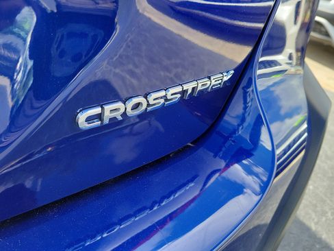 Used 2025 Subaru Crosstrek 2.0i AWD/4WD image 8