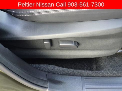 Used 2024 Subaru Forester Touring AWD/4WD image 17